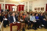 <p>Bir&scaron;tono vie&scaron;osios bibliotekos nuotraukos</p>
