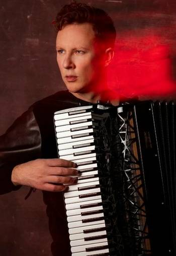 Martynas Levickis and the MIKROORKÉSTRA Quartet