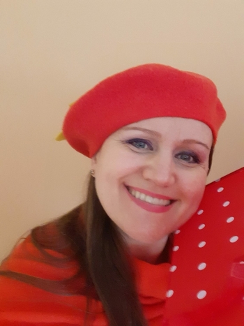 A cozy evening of songs with Jelena Jakštiene (vocals, piano)