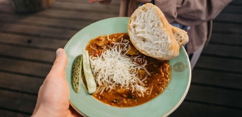 Food in nature | Meals on a campfire