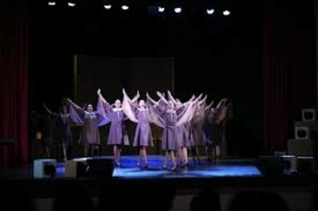 Performance "Apples Don't Grow There"