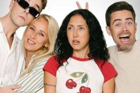 Kino komedija „Šeima“