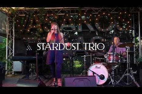 Stardust Trio popular music concert